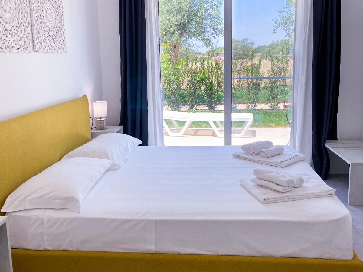 Dimora Calauriia - Adults Only Bed and Breakfast Noto Exterior foto